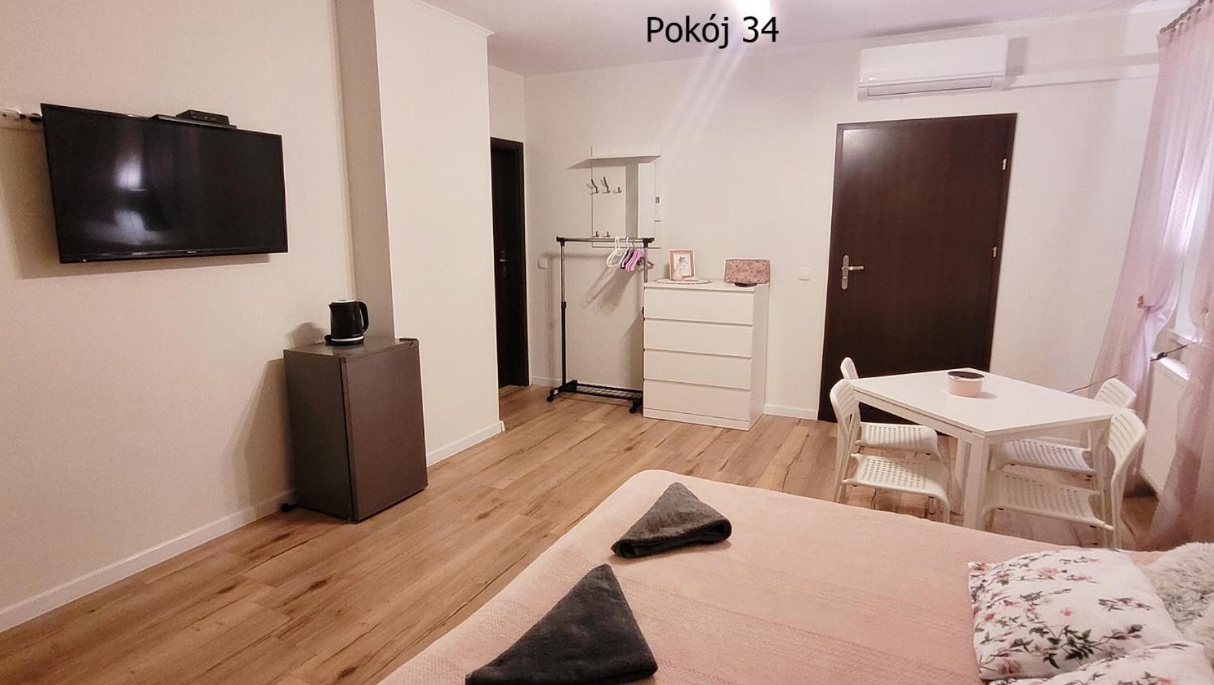 Pod Debem Bed & Breakfast Krynica Morska Bagian luar foto